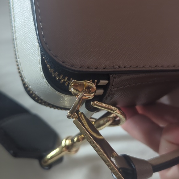Marc Jacobs Snapshot Bag (SOLD) - Picture 2 of 4